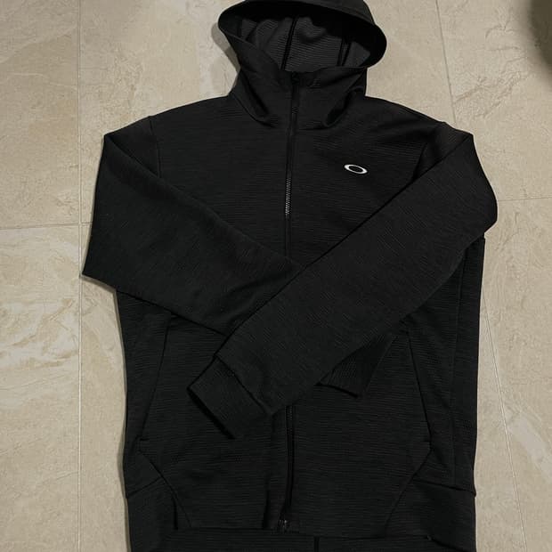 오클리 후드집업