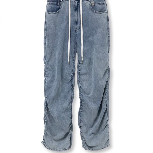 우영미/24fw 와이드 데님 연청 셔링팬츠/48