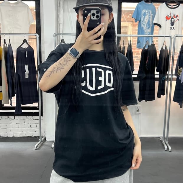 데우스 빅로고 티셔츠