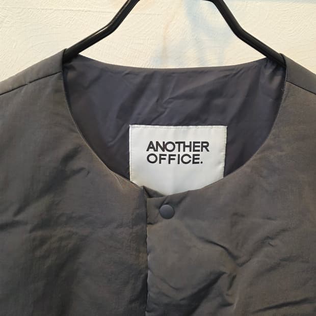 어나더오피스 레이어다운 패딩 조끼