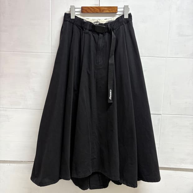 CANDY STRIPPER 벨트 코튼 언발 롱스커트