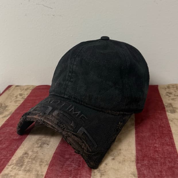 Distressed custom coating CUTTING cap