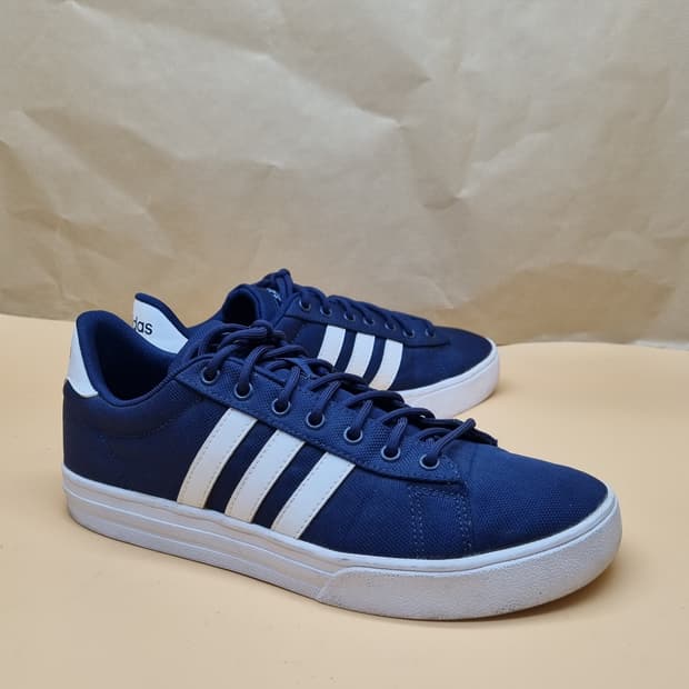 아디다스 데일리2.0 남성스니커즈260 