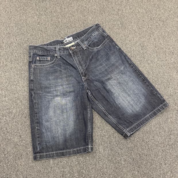 33)urban pipeline 빈티지 흑청 버뮤다 데님팬츠