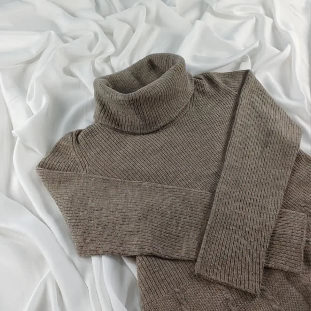 매킨토시 런던 목폴라 니트 원피스 [7641_0058-01]