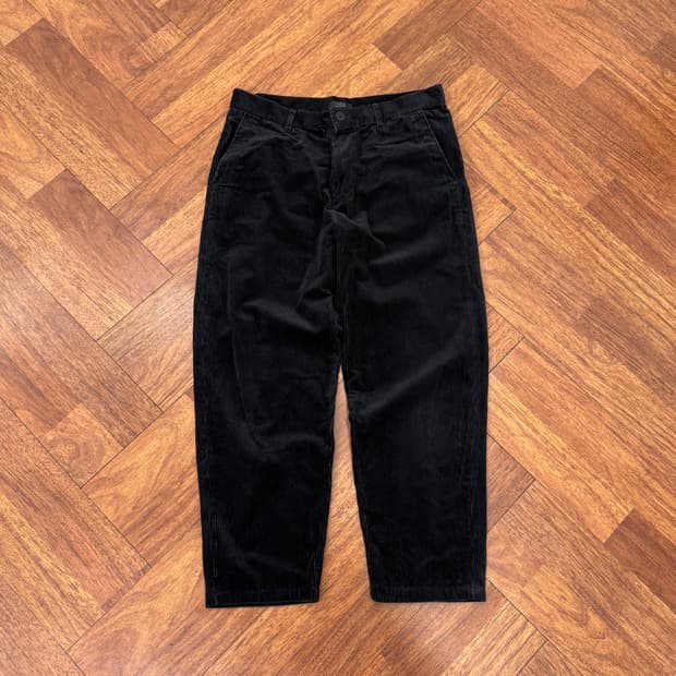 33 COS 블랙 코듀로이 팬츠 