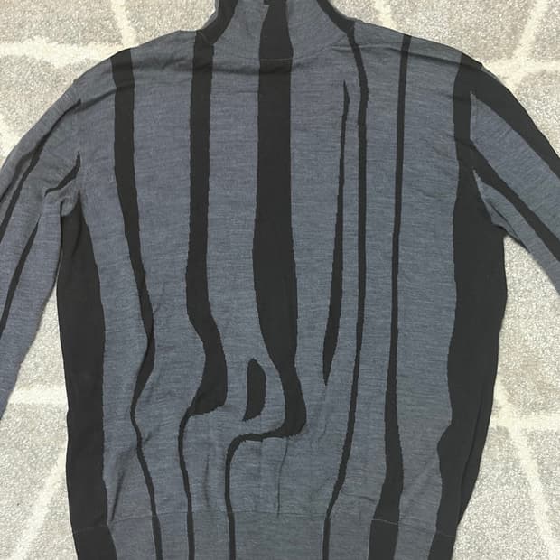 질샌더 니트 판매합니다