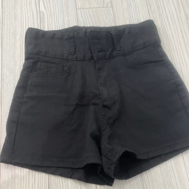 투버튼 검정 반바지 슬림핏 S 착샷 있음