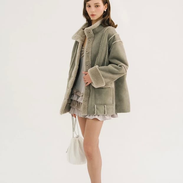 쓰리타임즈 무스탕 애쉬그레이