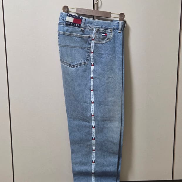 타미힐피거 사이드라인 청바지