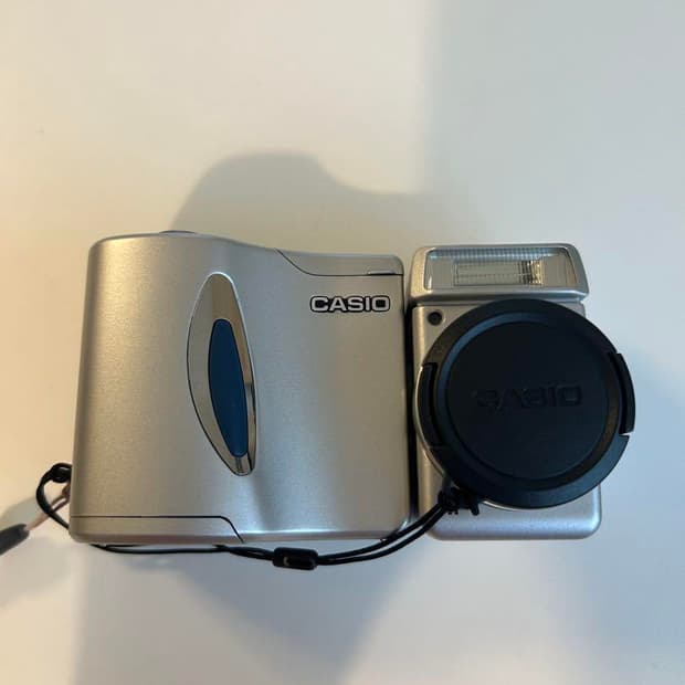 Casio qv-2400ux 빈티지 디지털카메라