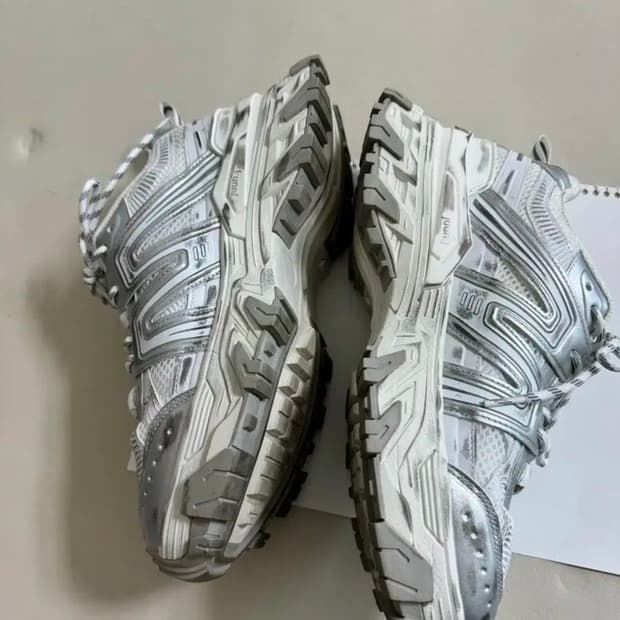 준지 24ss 스니커즈 9 270  화이트