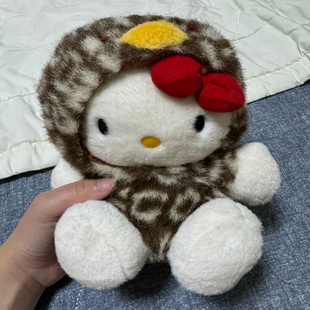 고전 헬로키티 오리너구리? 인형 판매중