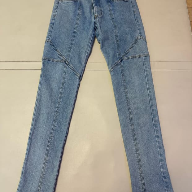 우영미 바이커진 / 46