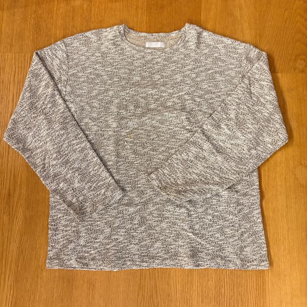 친다운 긴팔 니트