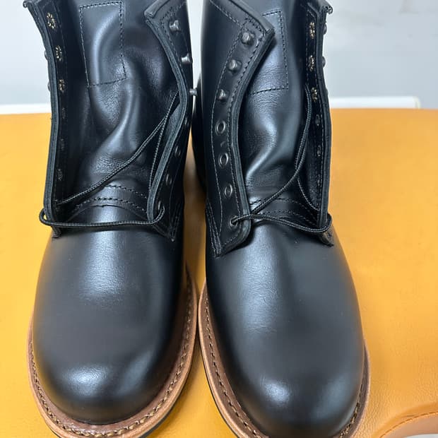 레드윙 9423 8D 2nd factory