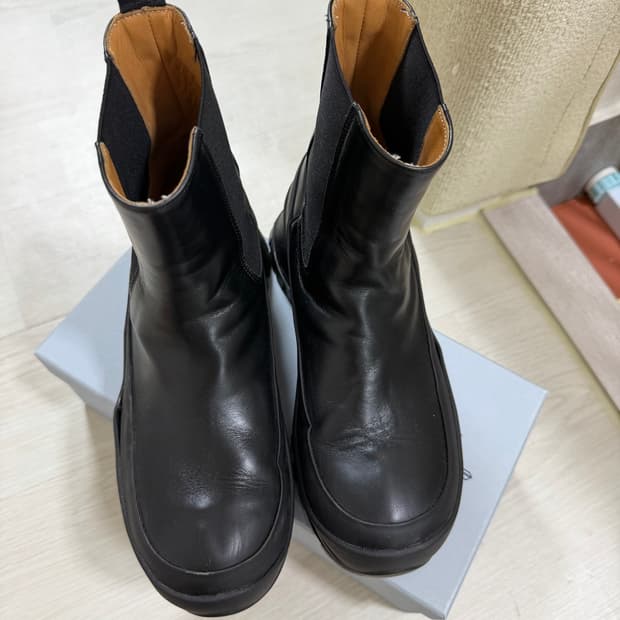 Vibram Chelsea Boots SIZE : M (37)