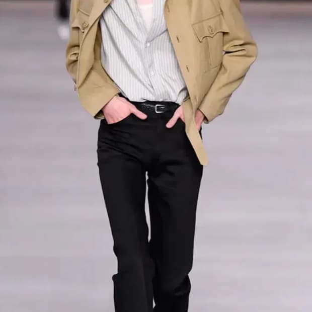 셀린느 20ss 플레어데님 by 에디슬리먼