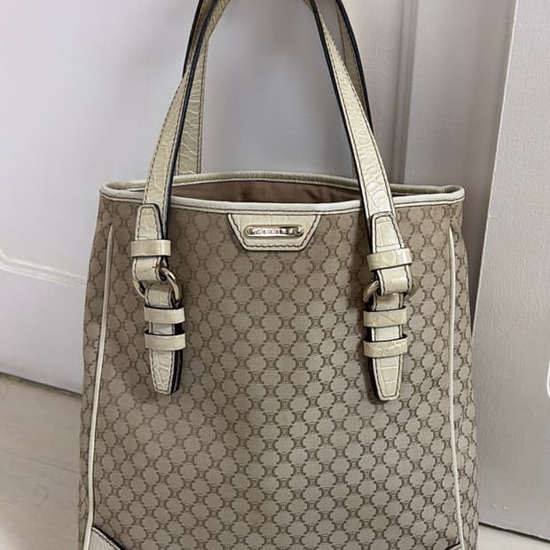 셀린느 토트백 정품