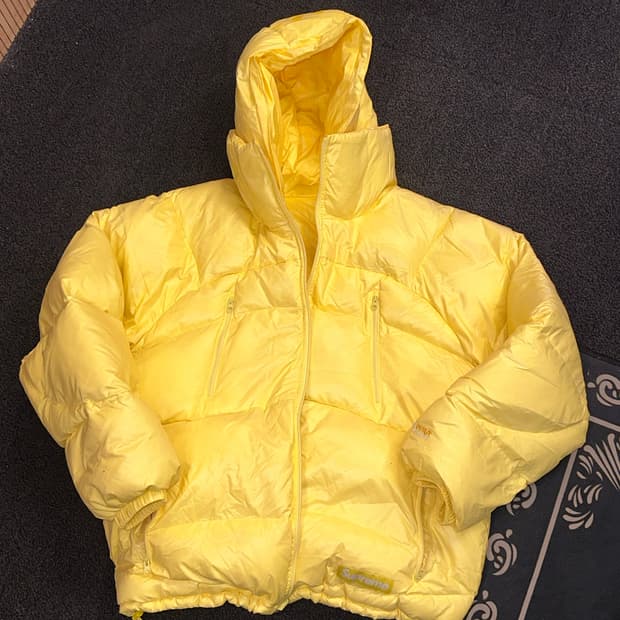 (L)Supreme 슈프림 옐로우 다운 패딩 팝니다