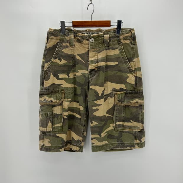 [A&F] 아베크롬비 밀리터리 카모 카고 하프팬츠
