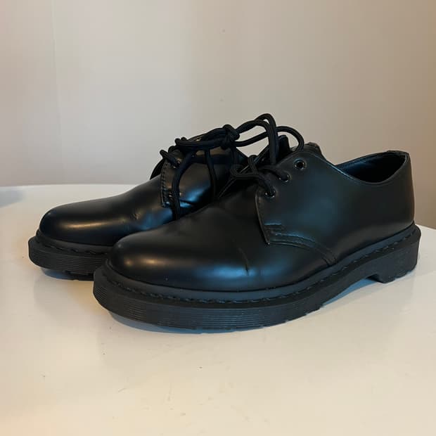 닥터마틴 1461 모노 블랙 더비 슈즈