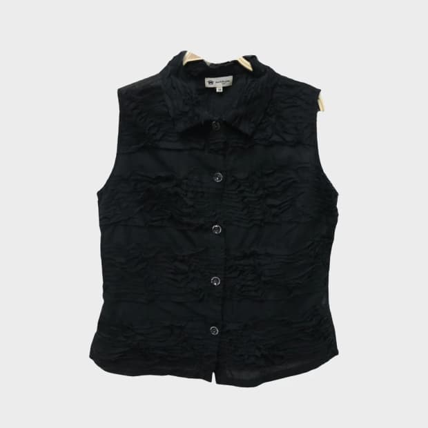 MACHIKO JINTO 코튼 프릴 나시 셔츠 65361