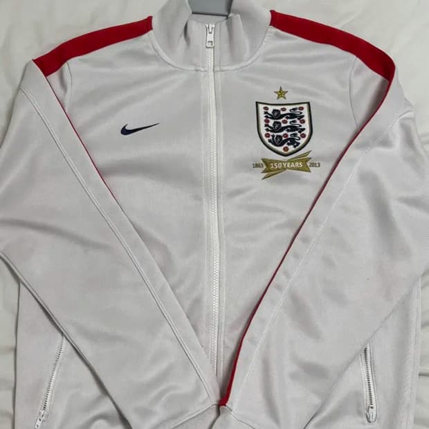 나이키 잉글랜드 150주년 한정판 축구져지 m