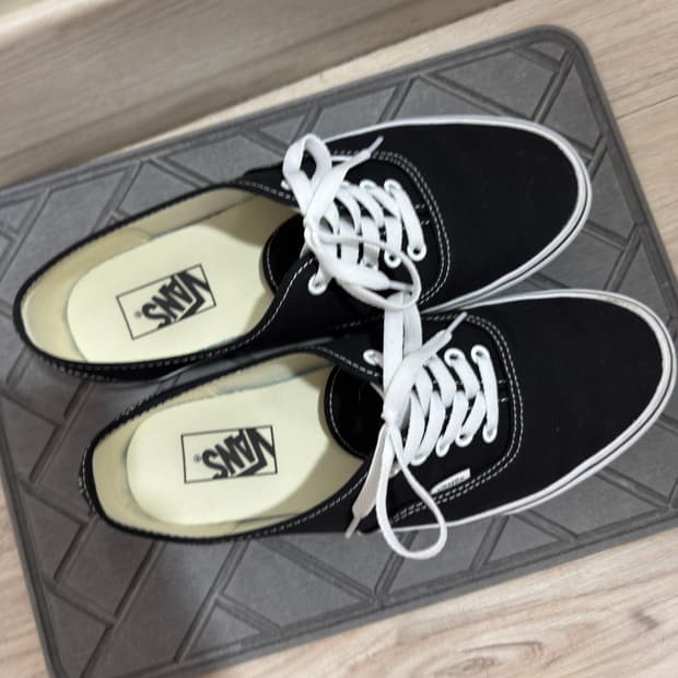 반스 어센틱 275