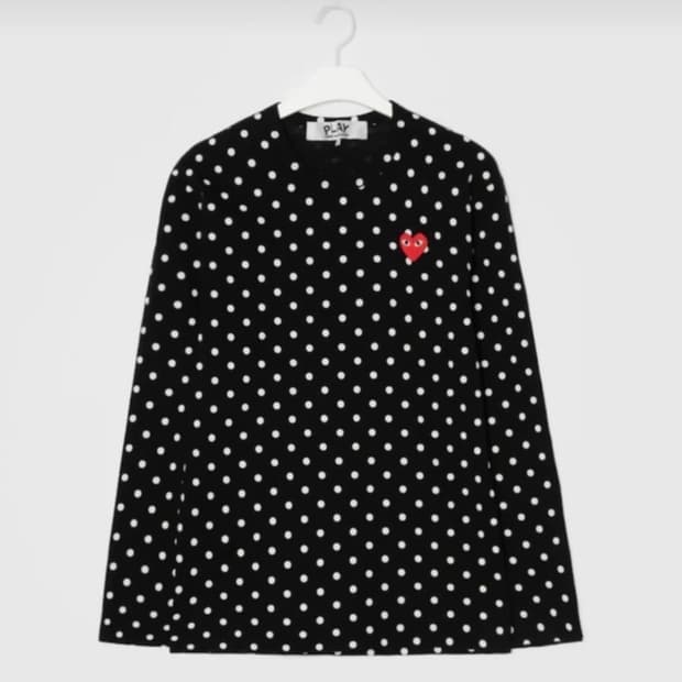 Red Heart Wappen Dot T