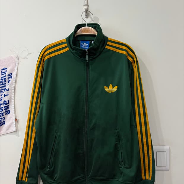 321. 아디다스 그린옐로우 희귀져지