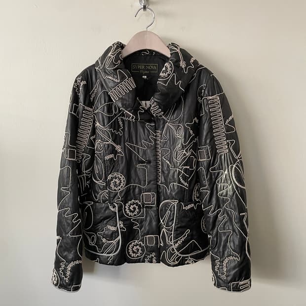 embroidered patterned padded jacket
