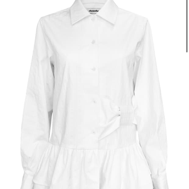 구함) 체메씨 보우 프릴 셔츠 chemehc bow frill shirt