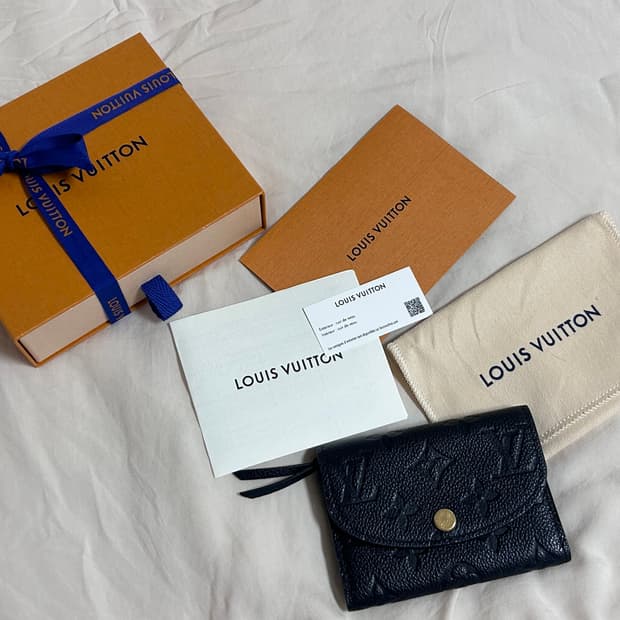 루이비통 로잘리 코인 퍼스