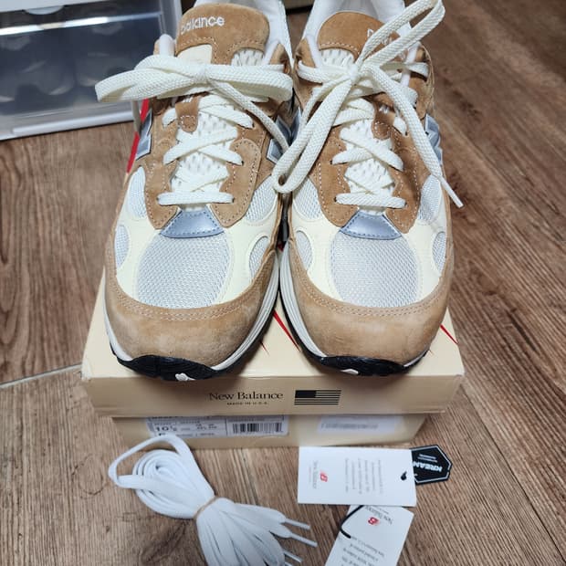 [285] 뉴발란스 992 메이드 인 USA 스위트 카라멜 칼슘