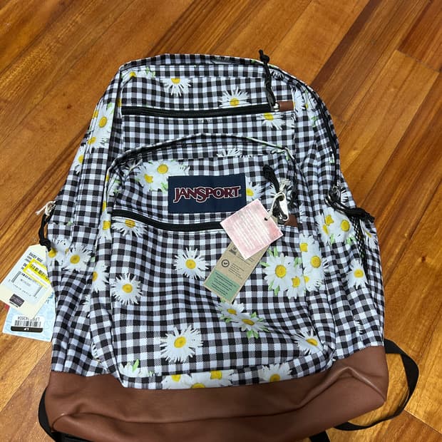 Jansport 택보유 새상품 데이지 백팩