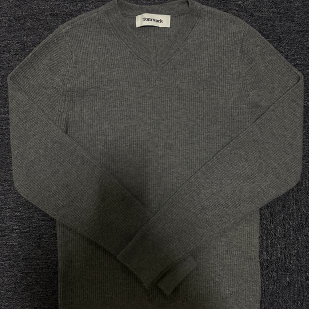tonywack 브이넥 니트