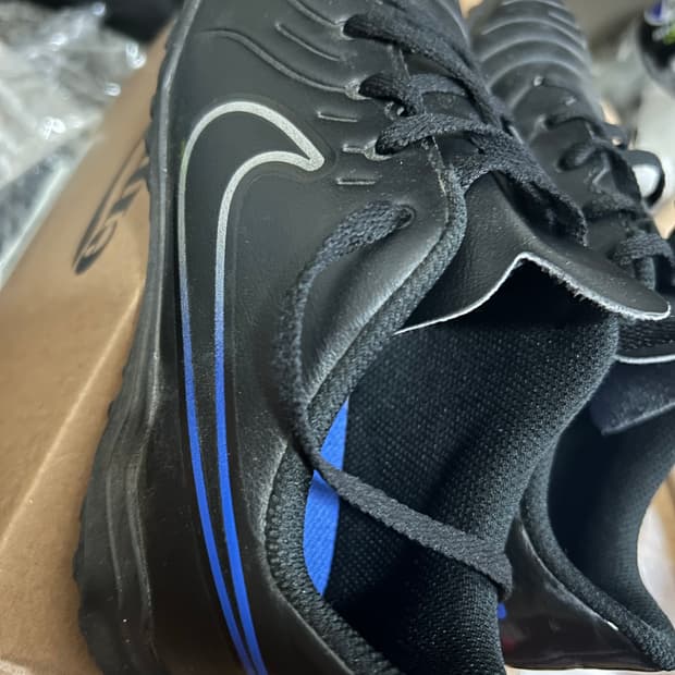 나이키 축구화 팝니다