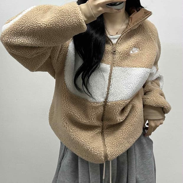 나이키 신형 빅스우시 베이지 핀터깔 플리스 자켓 풀집 후리스(L)