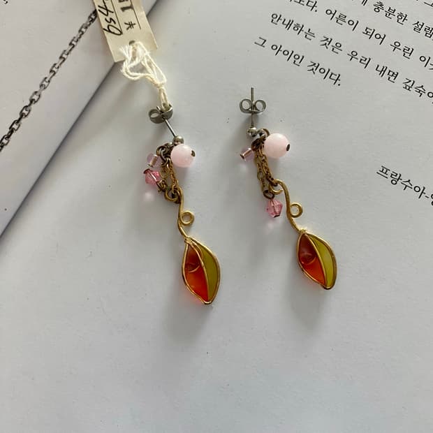 Mon Trésor 빈티지 드롭 귀걸이
