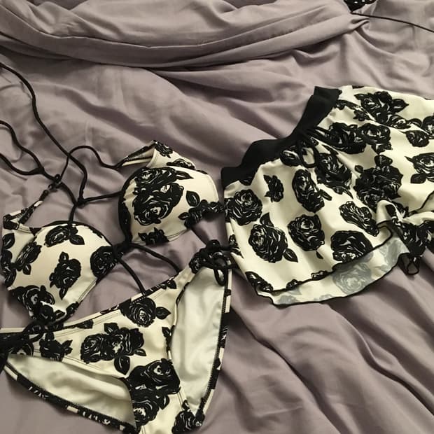 갸루 쓰리피스 비키니