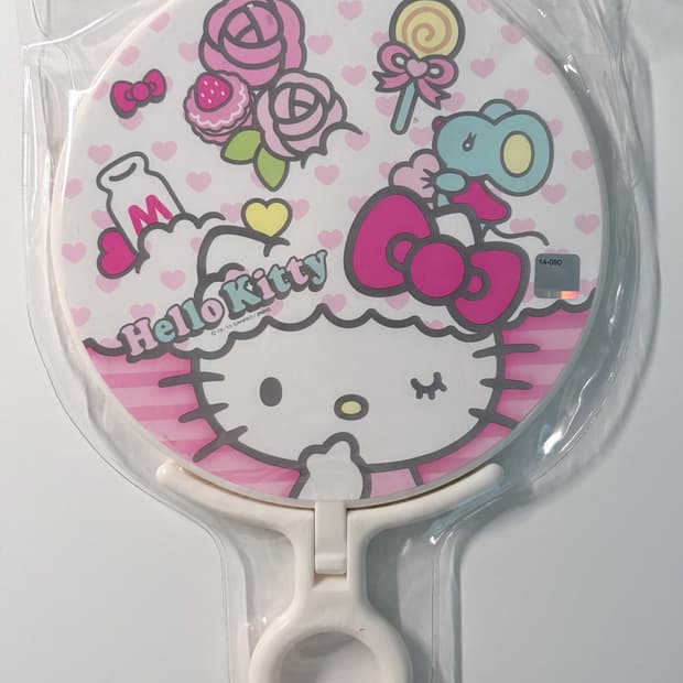 헬로키티 고전문구 거울
