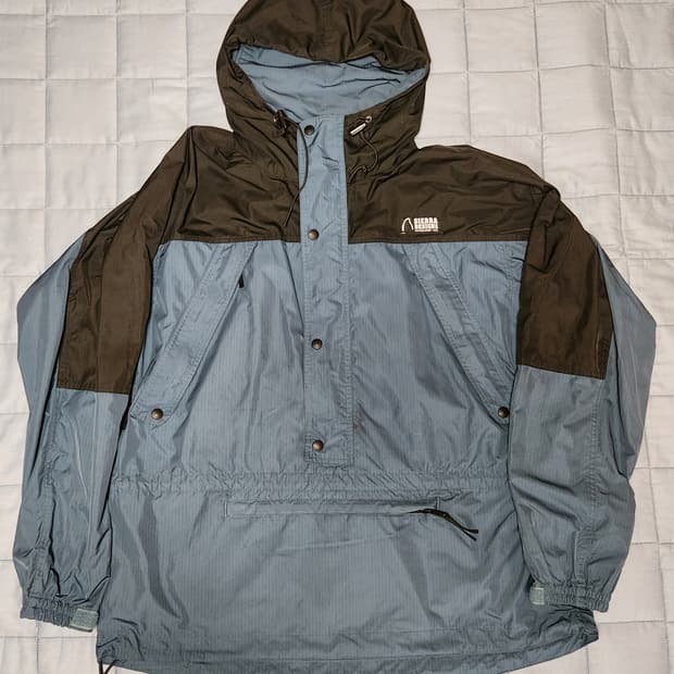 아노락 바람막이