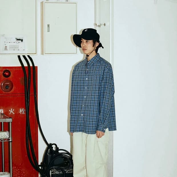 곤니치와봉쥬르 체크 셔츠 