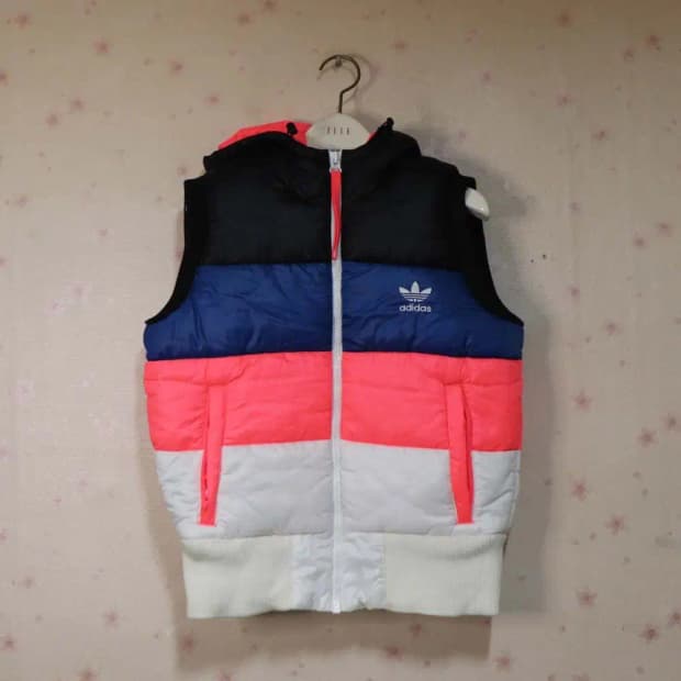 아디다스 여성95 패딩조끼 구제렐라wc662
