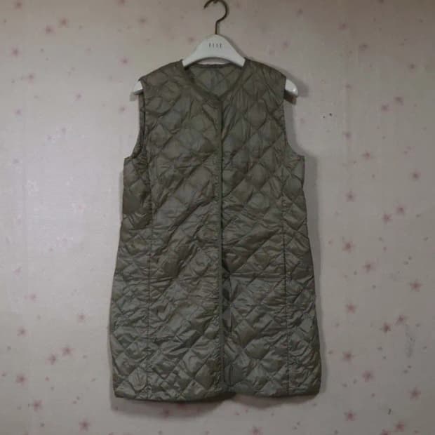 유니클로 여성95 경량패딩조끼 구제렐라so304