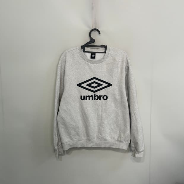 엄브로 2022 남성 기모 맨투맨 95