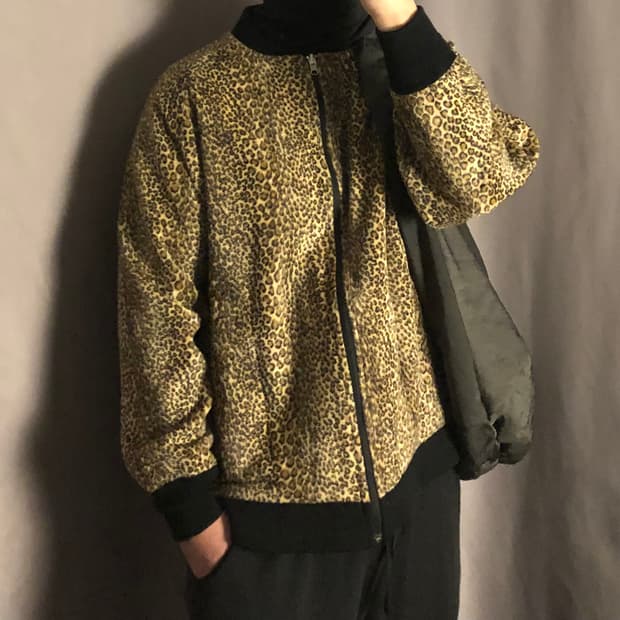 니들스 레오파드 리버시블 립카라 자켓