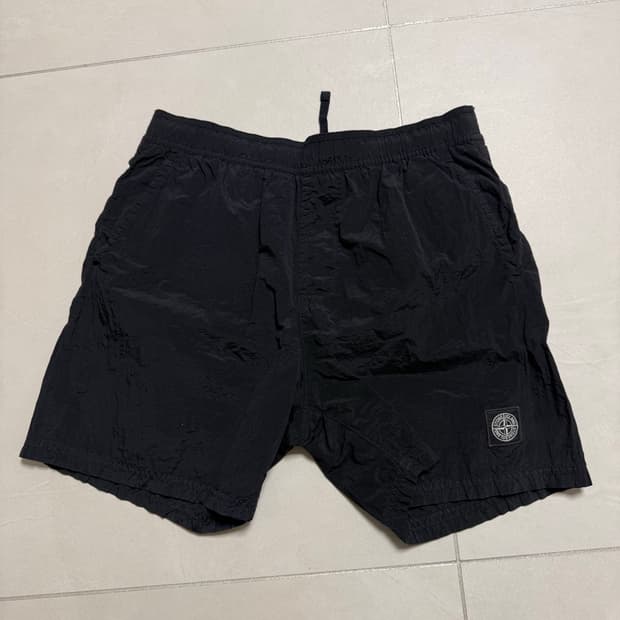 [M] 25ss 스톤아일랜드 나일론 메탈 에코닐 반바지