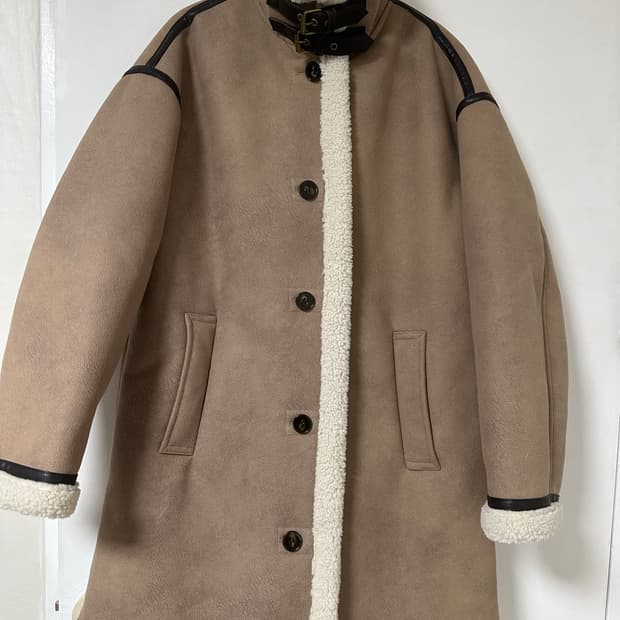 ZARA 무스탕 코트 M 베이지